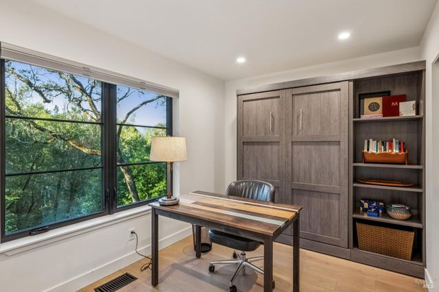 1143-1145 Hill Rd, Glen Ellen, CA 95442