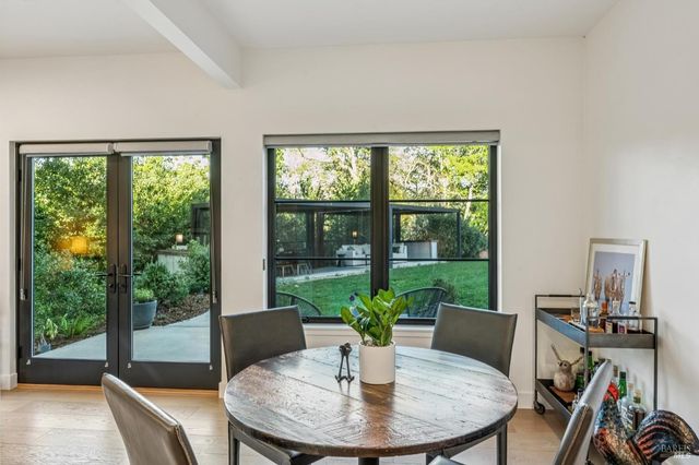 1143-1145 Hill Rd, Glen Ellen, CA 95442