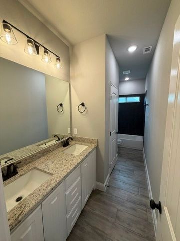 1039 Deer Island Court, Azle, TX 76020