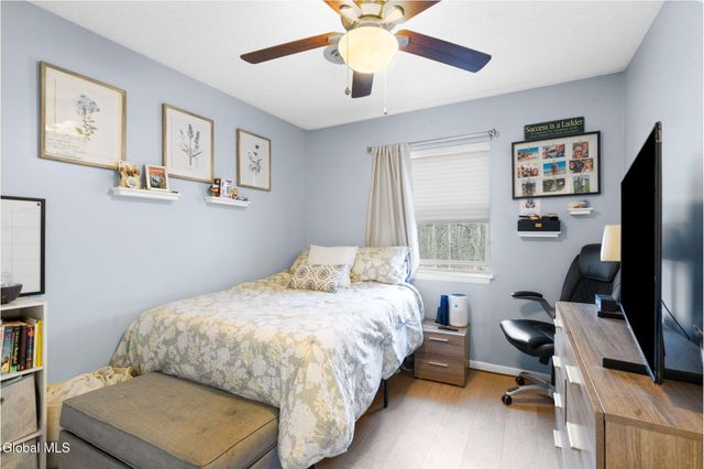 1906 Cambridge Manor Drive, Scotia, NY 12302