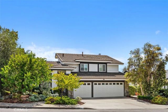 21674 Calle Alcazar, Yorba Linda, CA 92887