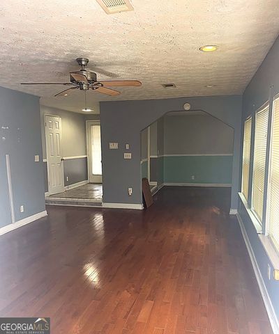 3235 Cadiz Circle, South Fulton, GA 30349