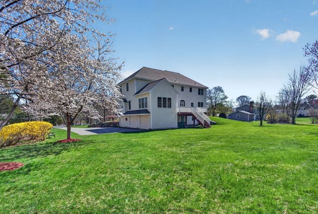 102 Argilla Rd, Andover, MA 01810