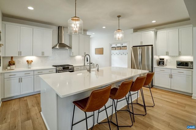 3439 ROWCROSS ST, Crozet, VA 22932