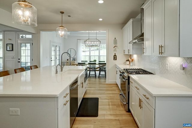 3439 ROWCROSS ST, Crozet, VA 22932