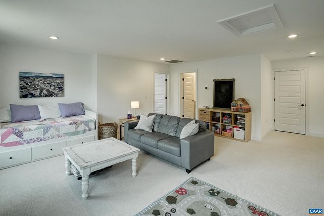 3439 ROWCROSS ST, Crozet, VA 22932