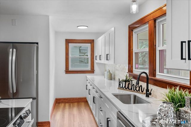 20 Shaker Road, Somers, CT 06071