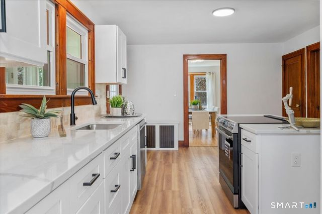 20 Shaker Road, Somers, CT 06071