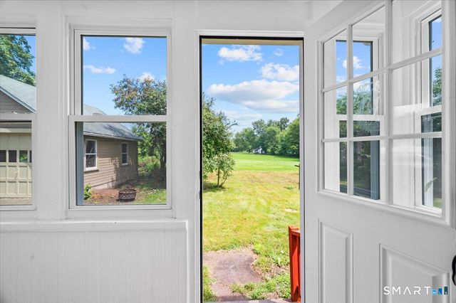 20 Shaker Road, Somers, CT 06071