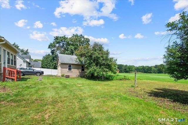 20 Shaker Road, Somers, CT 06071