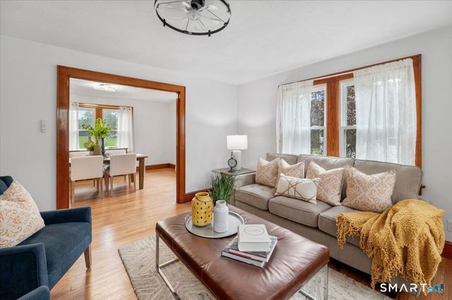 20 Shaker Road, Somers, CT 06071