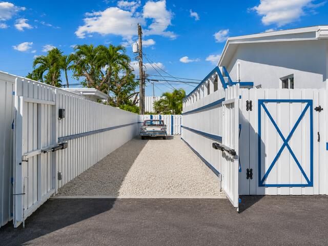 1539-1541 NE 15th Avenue, Fort Lauderdale, FL 33304