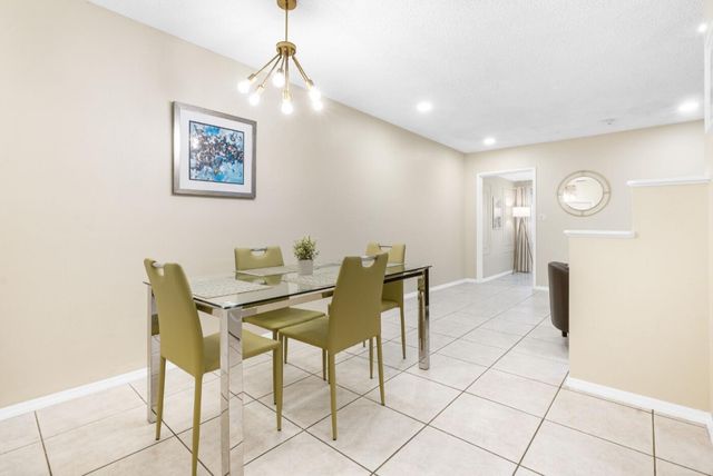 1539-1541 NE 15th Avenue, Fort Lauderdale, FL 33304