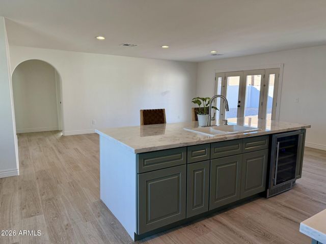 1914 W VIRGINIA Avenue, Phoenix, AZ 85009