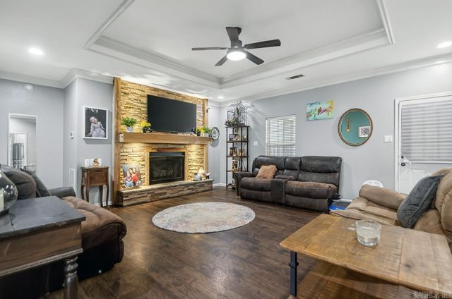 4397 GABBY Lane, Benton, AR 72019