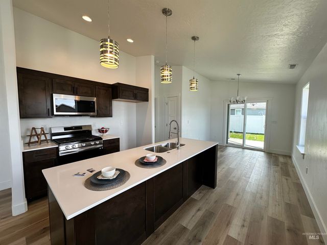 1908 Oregon Lane, Caldwell, ID 83605