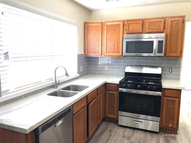 4819 Sunshine Drive, Sugar Land, TX 77479