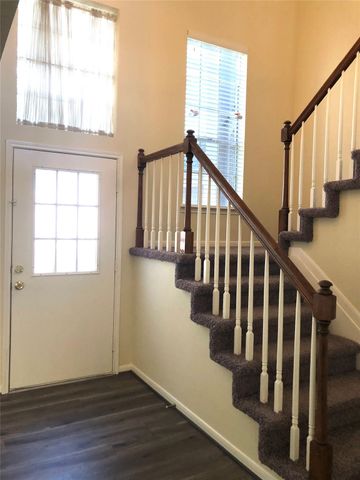 4819 Sunshine Drive, Sugar Land, TX 77479