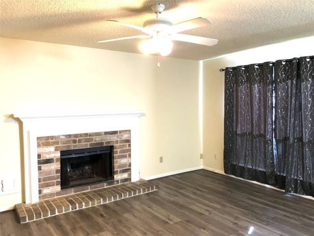 4819 Sunshine Drive, Sugar Land, TX 77479