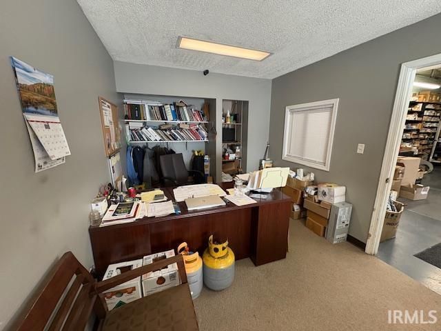 2465 Old Hwy 60 W, Mitchell, IN 47446