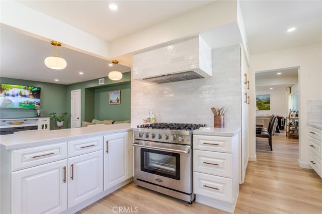 19707 Green Mountain Drive, Newhall, CA 91321