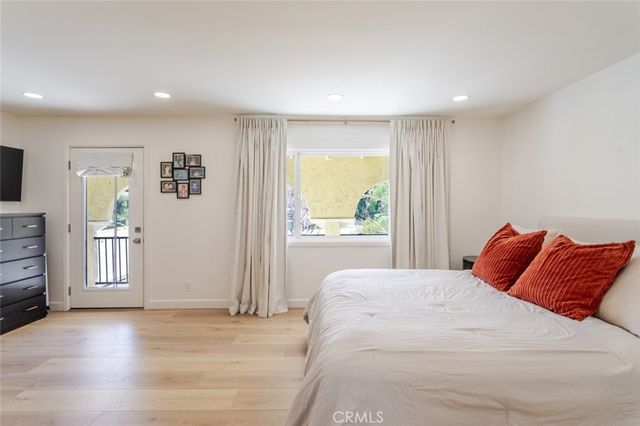 19707 Green Mountain Drive, Newhall, CA 91321