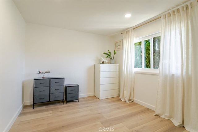 19707 Green Mountain Drive, Newhall, CA 91321