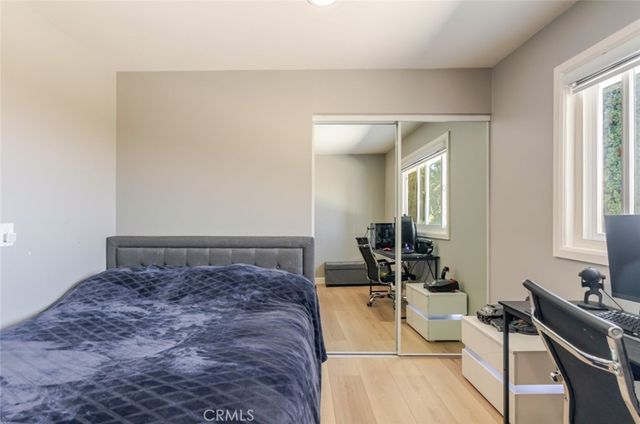 19707 Green Mountain Drive, Newhall, CA 91321