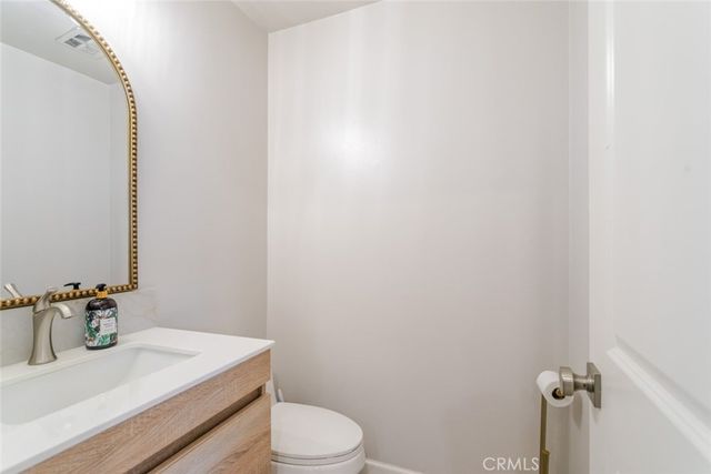 19707 Green Mountain Drive, Newhall, CA 91321