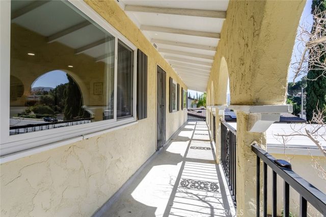 19707 Green Mountain Drive, Newhall, CA 91321
