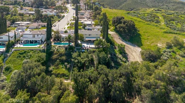 19707 Green Mountain Drive, Newhall, CA 91321