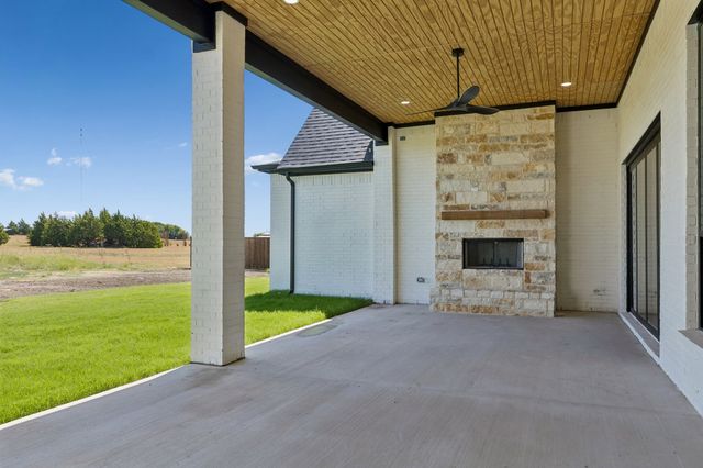 508 Robnett Road, Waxahachie, TX 75165