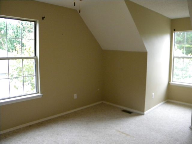 1616 S Tallgrass Drive, Fayetteville, AR 72701