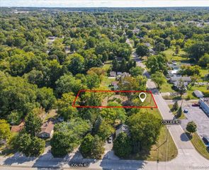 0000 Collier, Auburn Hills, MI 48326