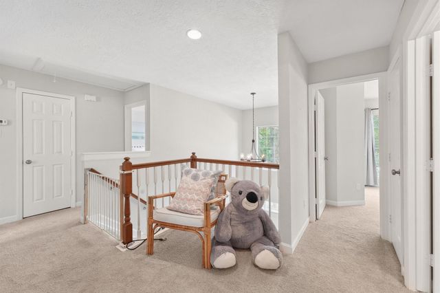 74 W Summer Storm Circle, The Woodlands, TX 77381