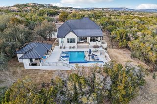 17601 Navigation LN, Lago Vista, TX 78645