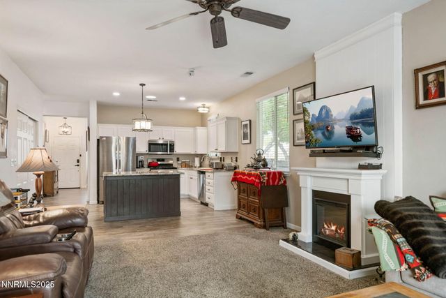 501 La Quinta Court, Dayton, NV 89403