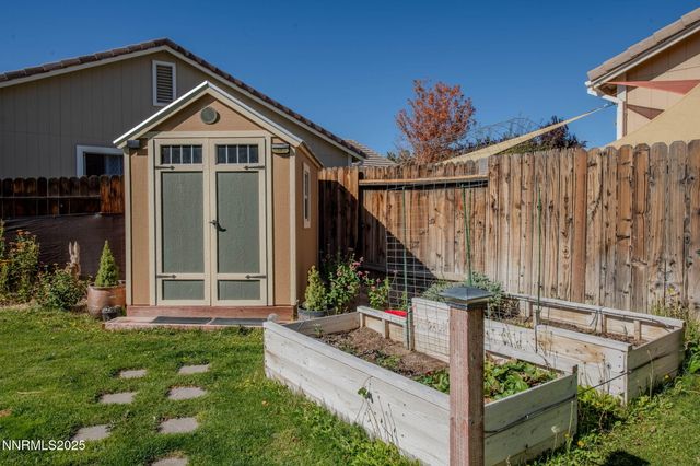 501 La Quinta Court, Dayton, NV 89403