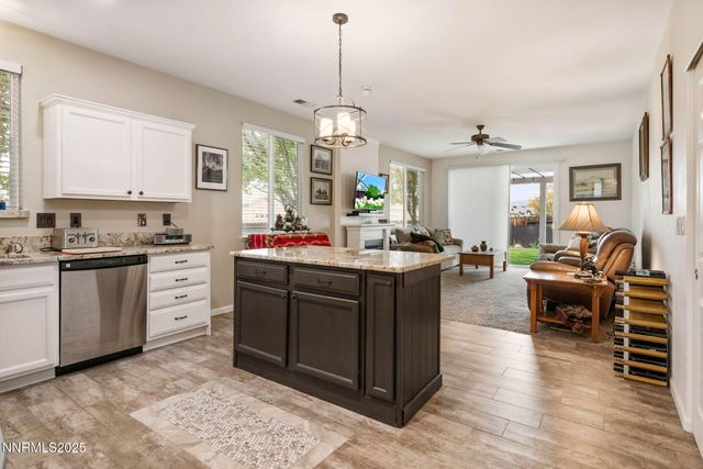 501 La Quinta Court, Dayton, NV 89403