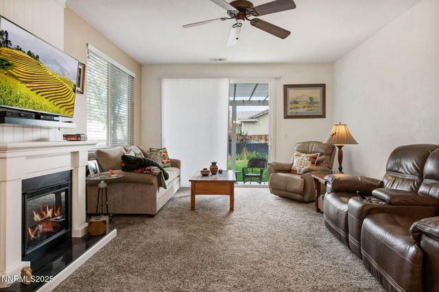 501 La Quinta Court, Dayton, NV 89403