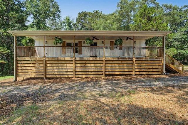 938 Mandeville Road, Carrollton, GA 30117