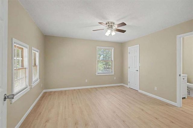 938 Mandeville Road, Carrollton, GA 30117