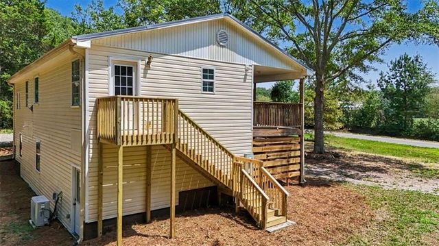 938 Mandeville Road, Carrollton, GA 30117