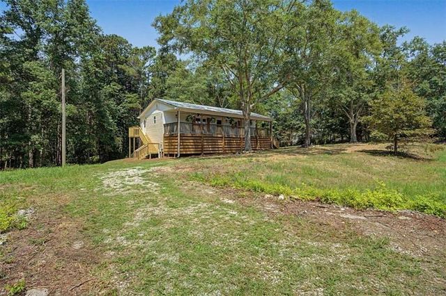 938 Mandeville Road, Carrollton, GA 30117