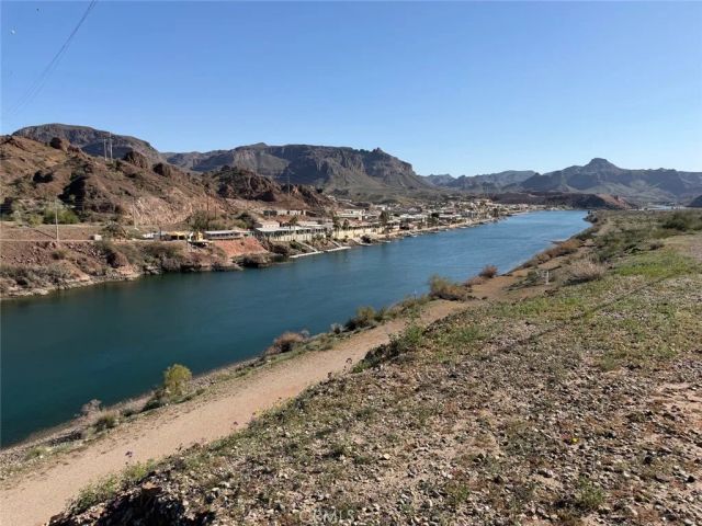 451 S. Parker Dam B-13, Parker, CA 92267