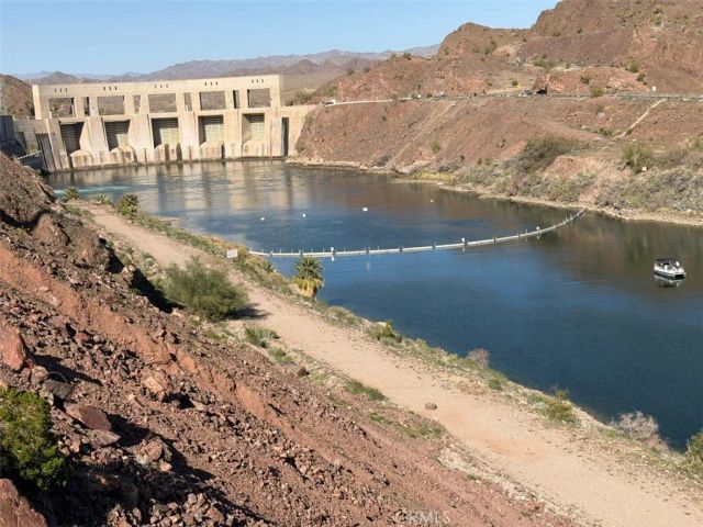 451 S. Parker Dam B-13, Parker, CA 92267