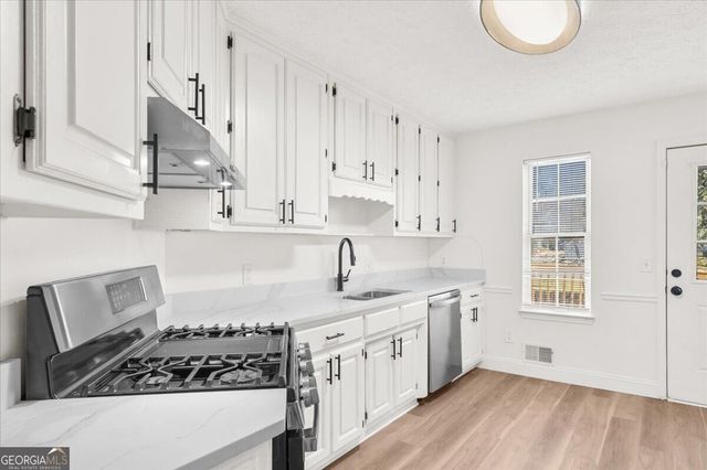 3590 Andrea Lee Court, Snellville, GA 30039