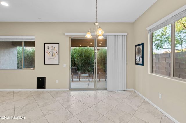 209 E Brookdale Way, Oro Valley, AZ 85755