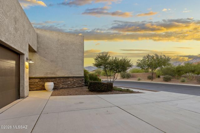 209 E Brookdale Way, Oro Valley, AZ 85755