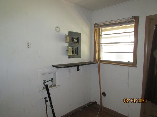 1593 CR 4623, Troup, TX 75789